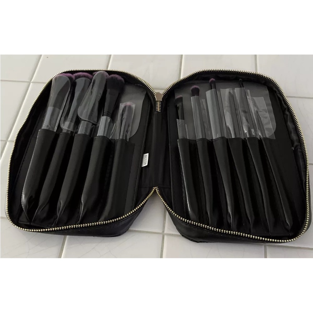 Blend Mineral Cosmetics 11pc Professional Makeup Artist Complete Brush Kit NWOT
